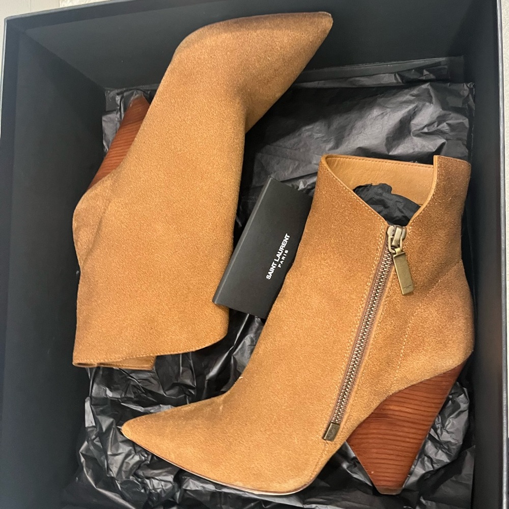 Saint Laurent Boots